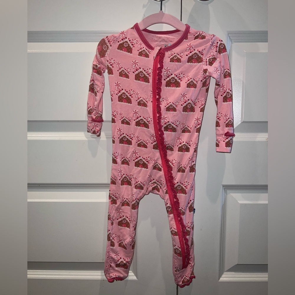 KicKee Pants - Sleeper - Christmas Gingerbread House Print - 12-18 months